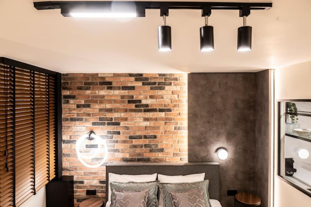 Almasi Luxury Suites Marquise อเล็กซานโดรโพลิส ภายนอก รูปภาพ