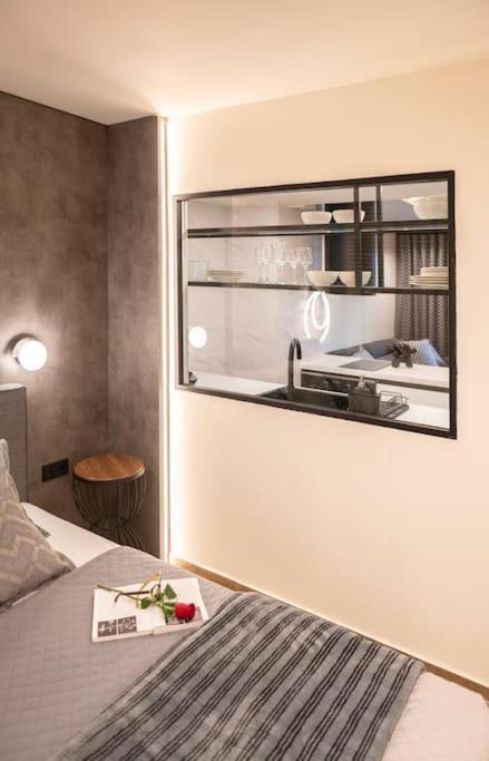 Almasi Luxury Suites Marquise อเล็กซานโดรโพลิส ภายนอก รูปภาพ