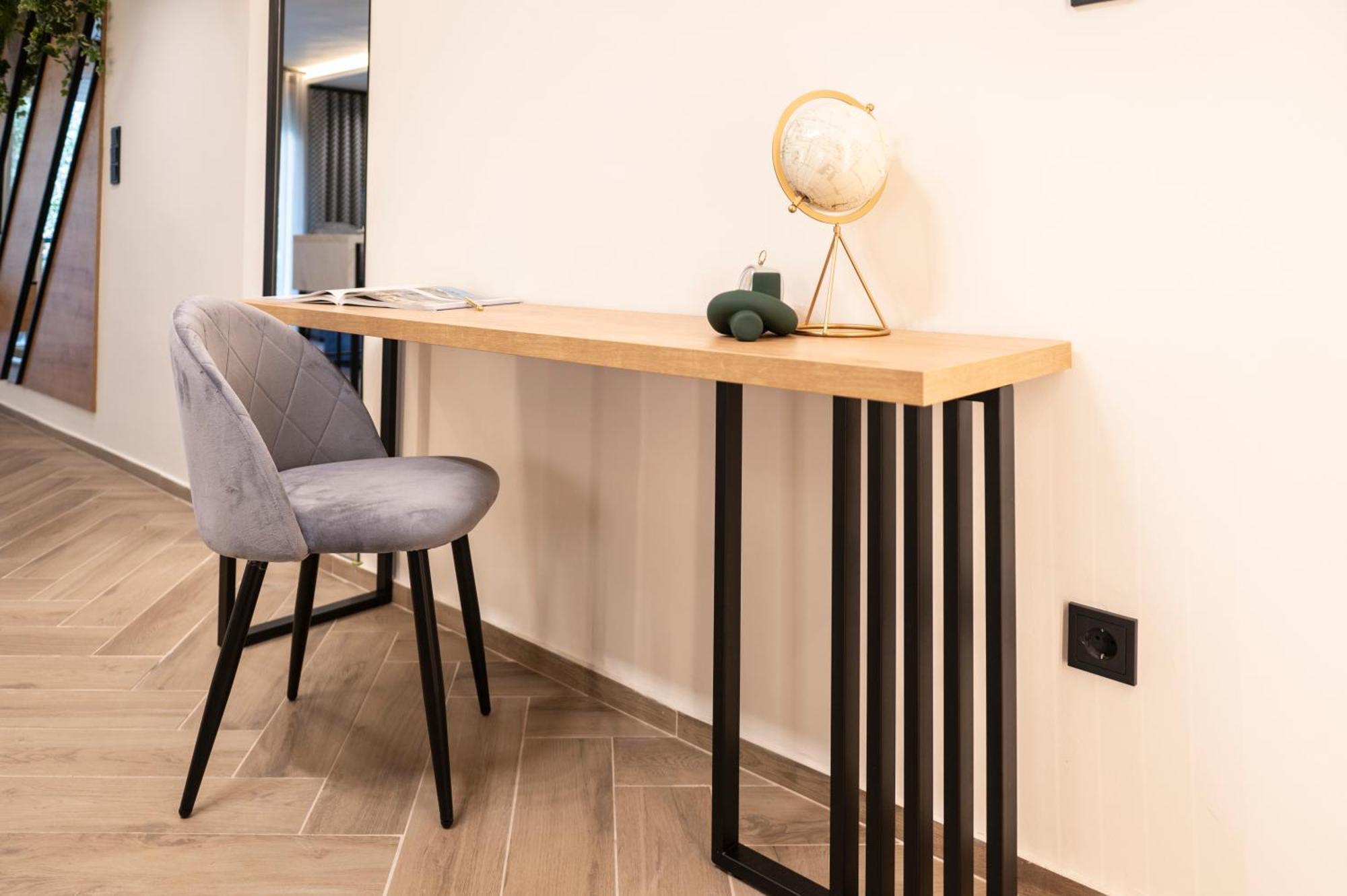 Almasi Luxury Suites Marquise อเล็กซานโดรโพลิส ภายนอก รูปภาพ